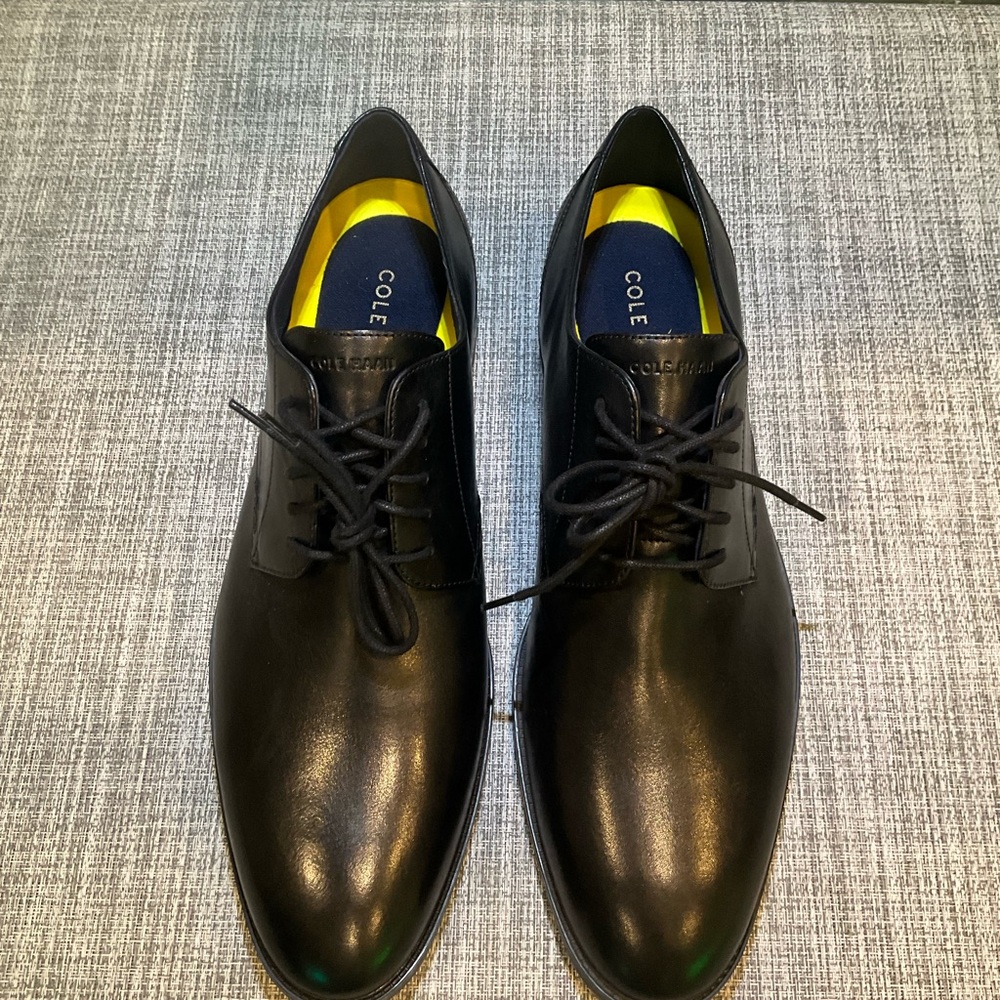 Cole Haan Hawthorne Plain Toe Men's Black Leather Oxfords